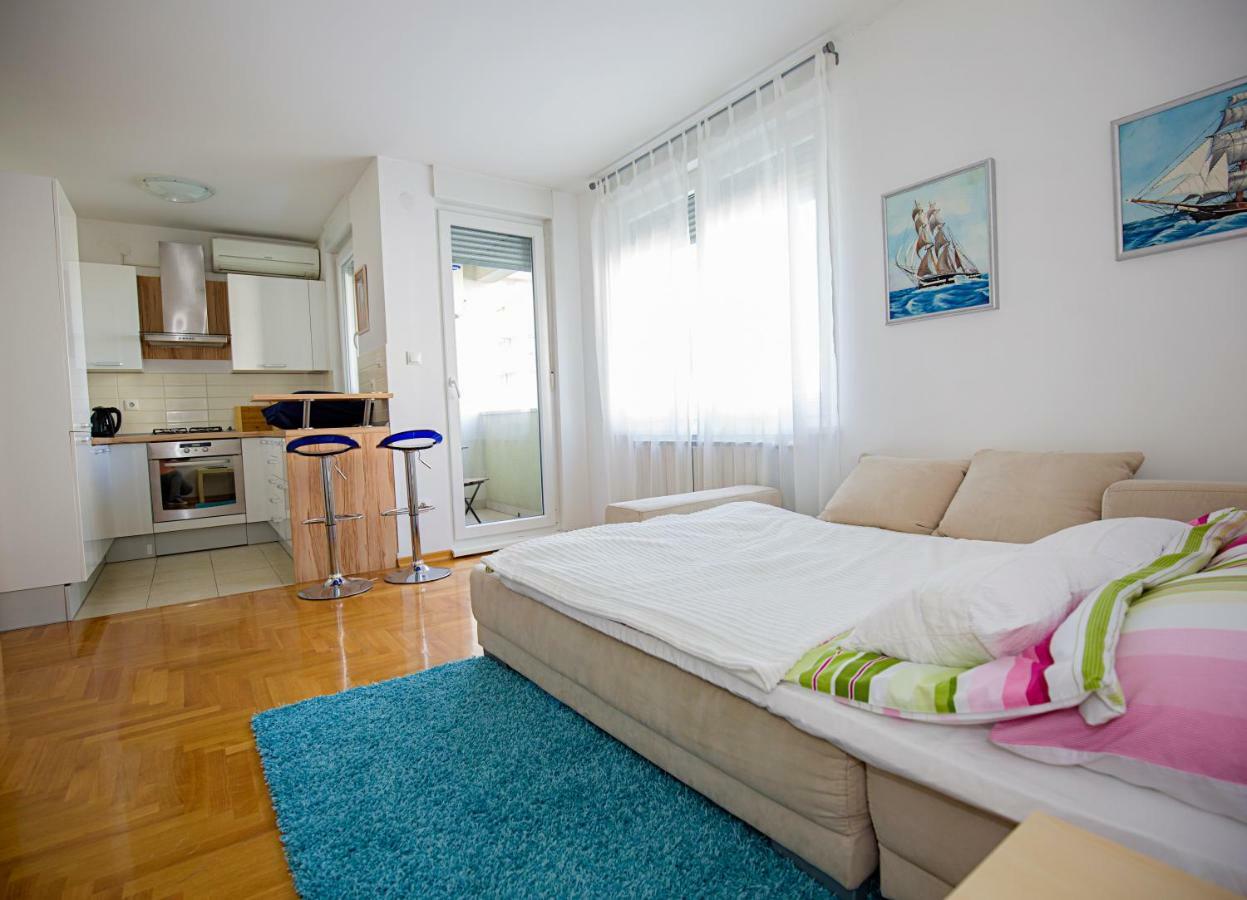 Apartment Luka Zagreb Luaran gambar